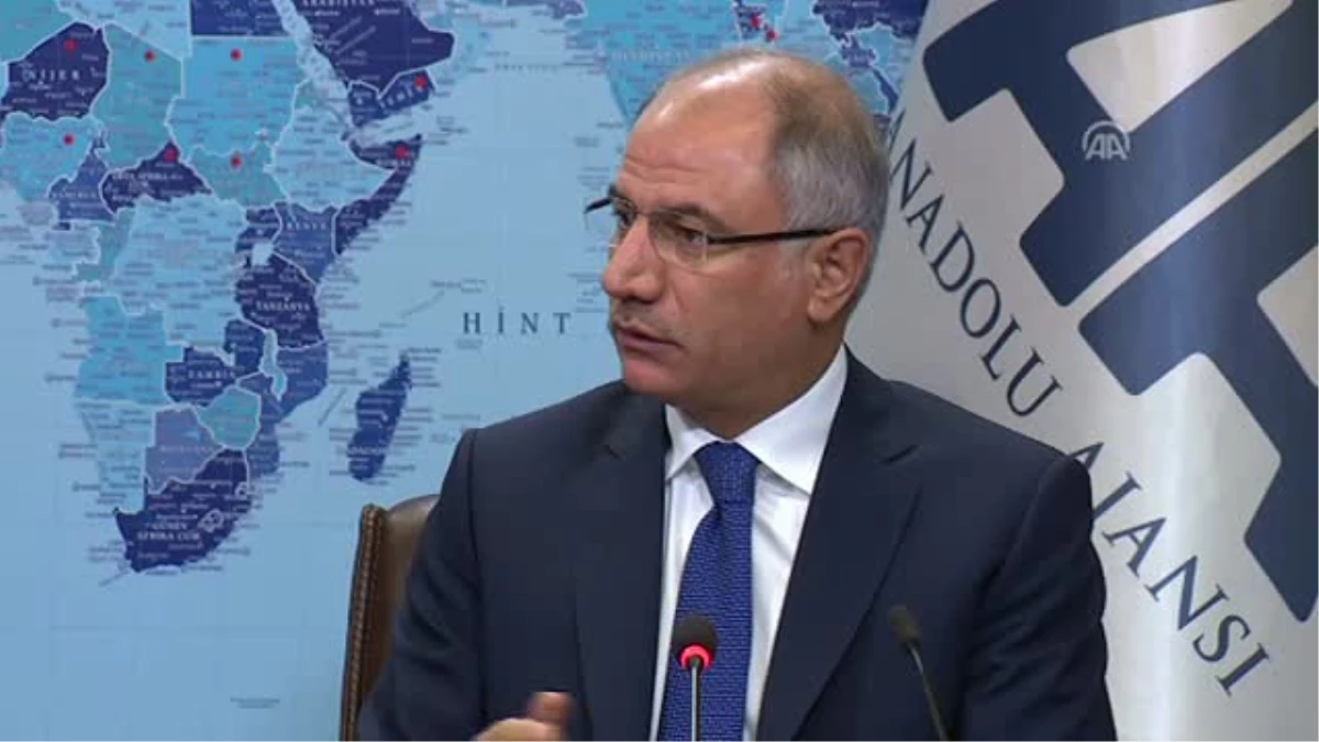 İçişleri Bakanı Ala: "Askeri Anayasa ile Asgari Demokrasi Olur"