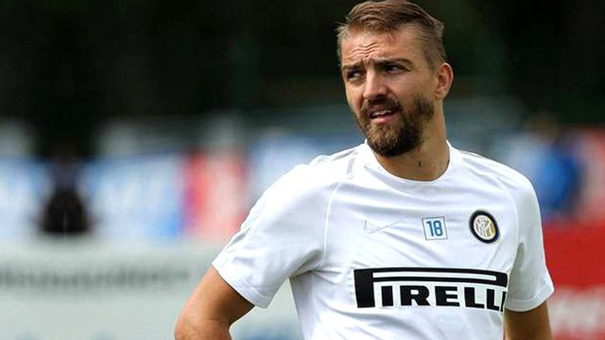 İtalyan Basını, Caner Erkin'in Genoa'ya Transfer Olacağını Yazdı