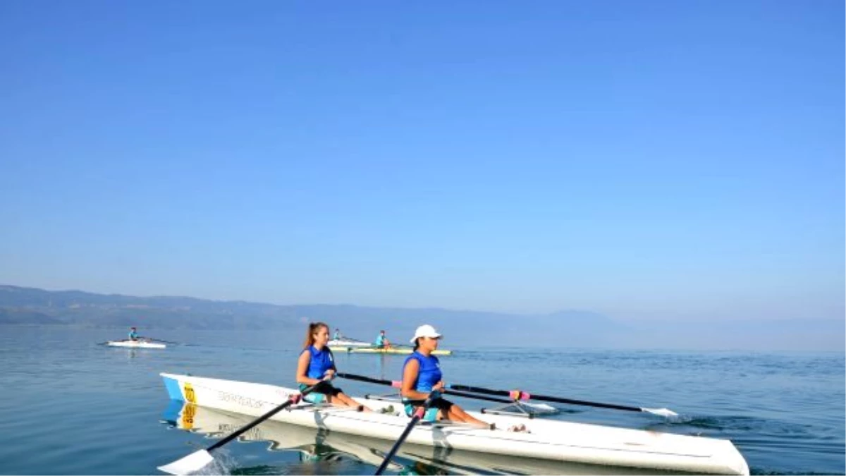 İznik\'te Kürekler Zafer İçin Çekilecek