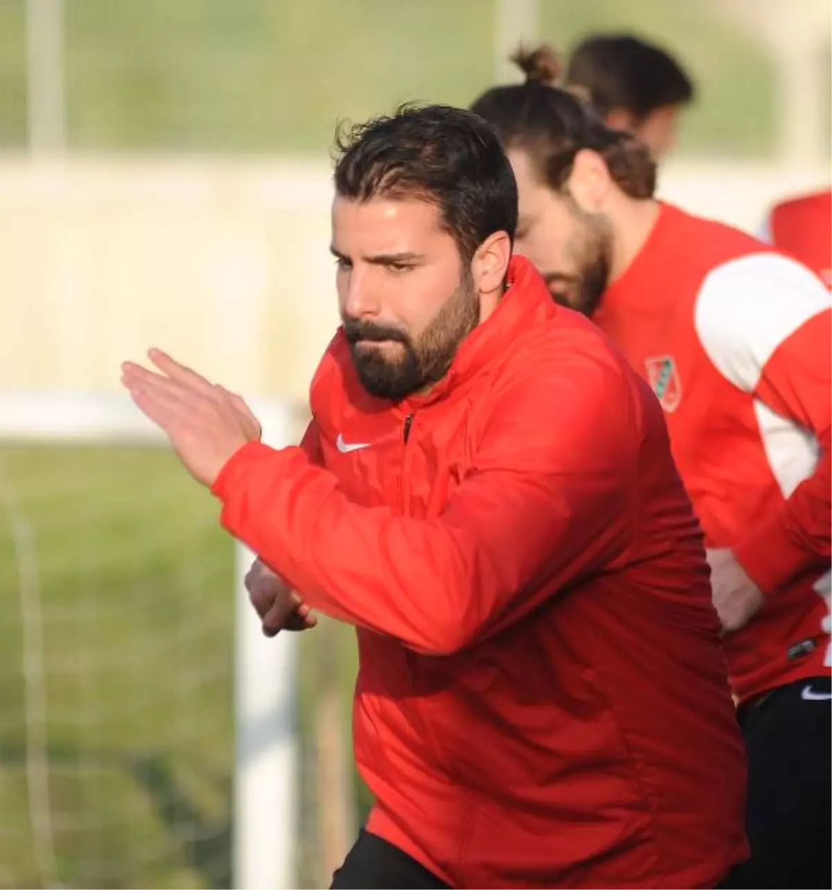 Karşıyaka'da Altuğ'dan Mahmut'a Rest