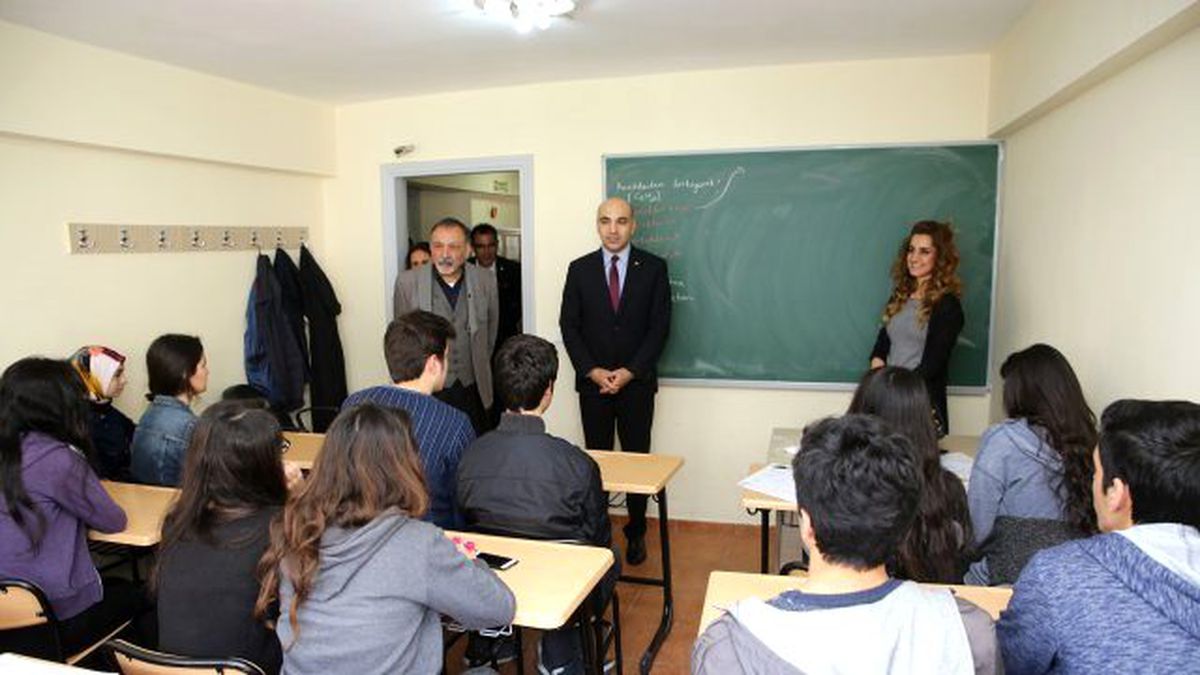 Kerimoğlu\'ndan Eğitime Tam Destek