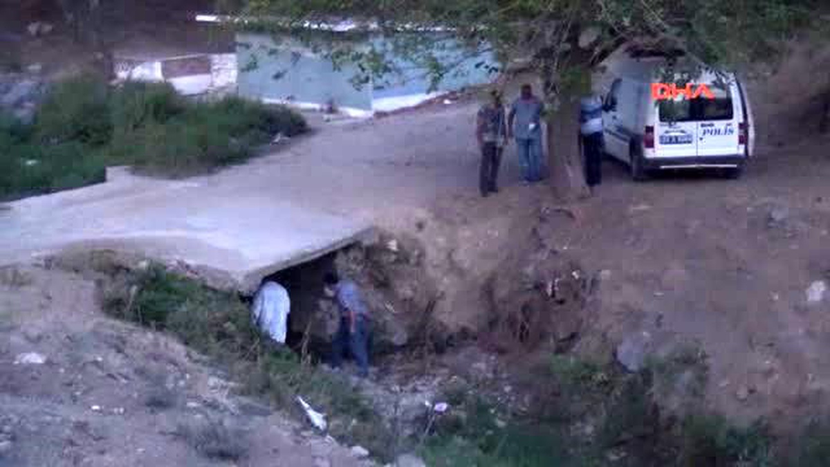 Keşan - Çiçek Toplayan Çocuklar Su Kanalında Ceset Buldu