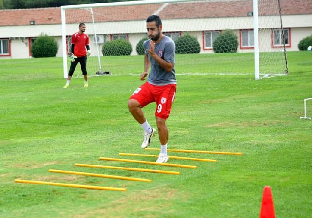 Samsunspor Teknik Direktörü Korukır: Ummadık Sürprizler Yaşanabilir