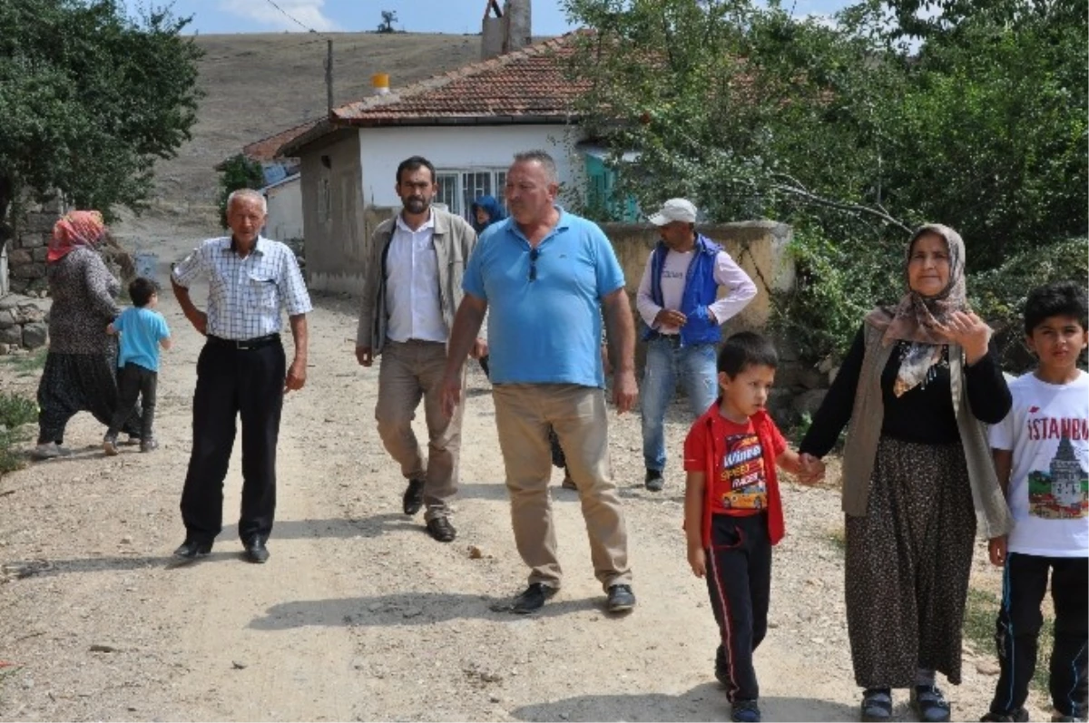 Serban Beldesi Sakinleri Belediyeden Hizmet Bekliyor