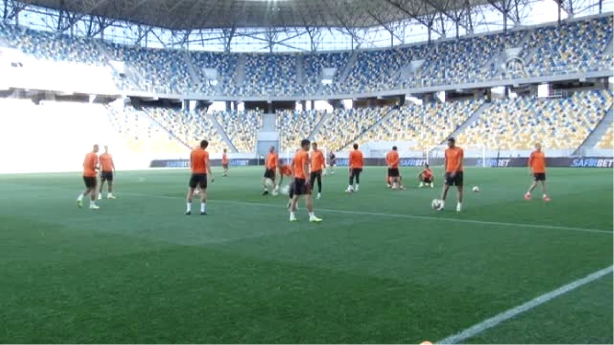 Shakhtar Donetsk, Medipol Başakşehir\'le Oynayacağı Maçın Hazırlıklarını Tamamladı - Lvıv