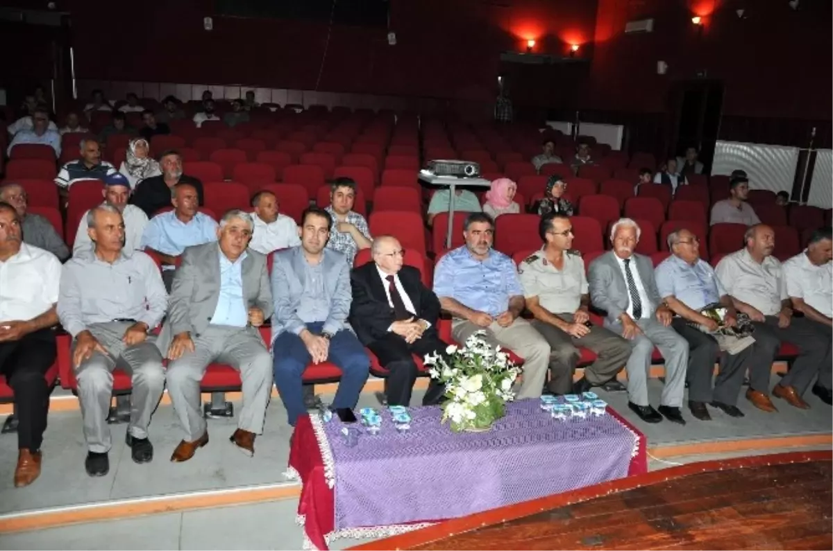 Sorgun Belediyesi, Türk Kültür ve Edebiyatı Konulu Konferans Düzenledi