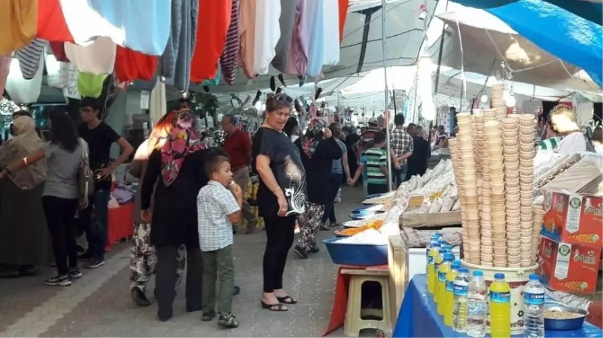 Tarihi Çardak Panayırına Yoğun İlgi