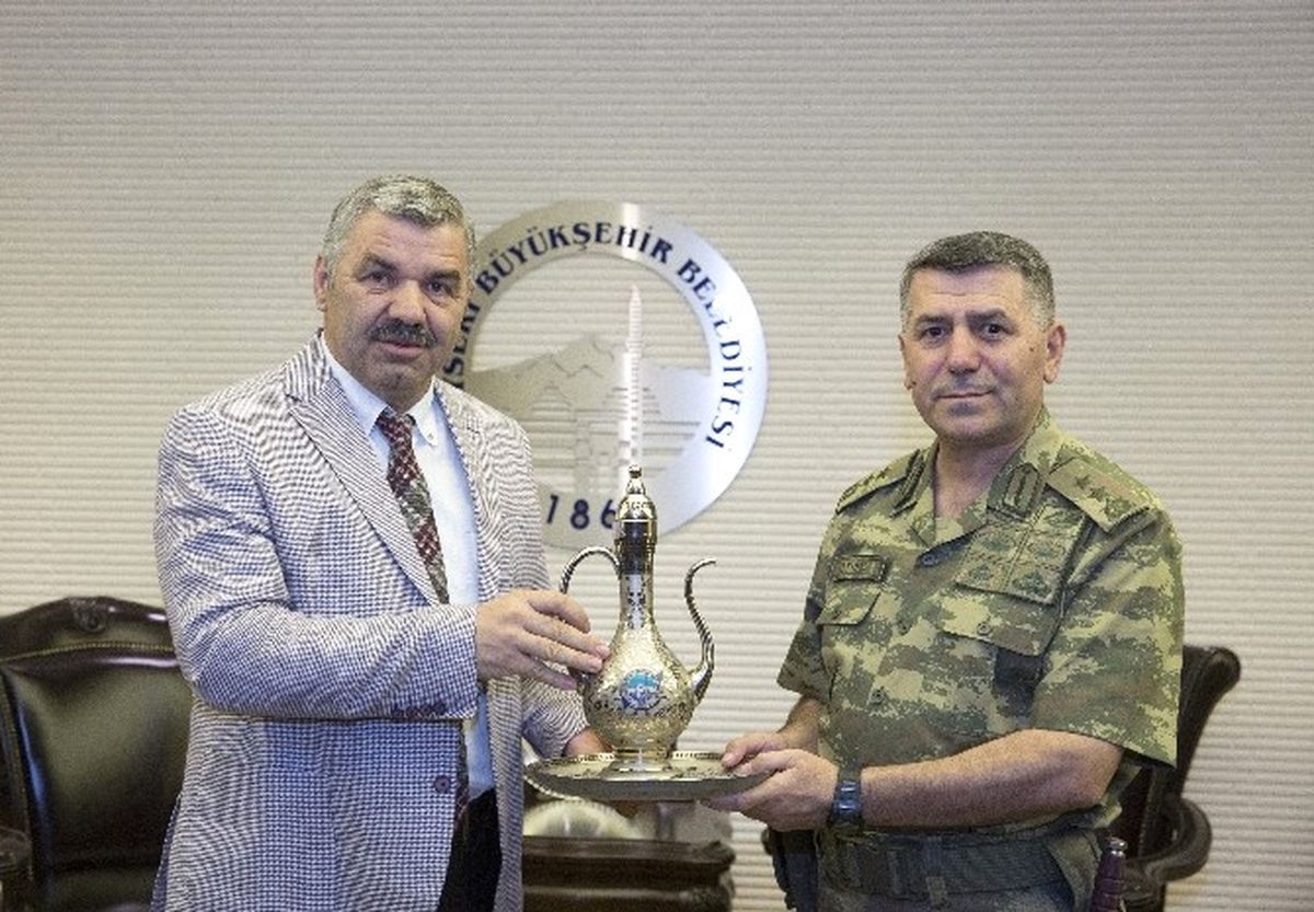 Tümgeneral Aydın, Başkan Çelik\'e Veda Etti
