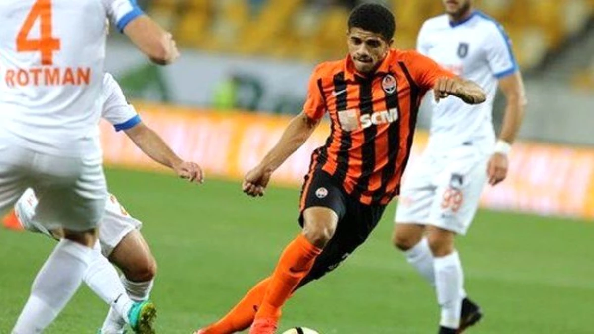 Medipol Başakşehir, Shakhtar Donestk'e 2-0 Mağlup Oldu