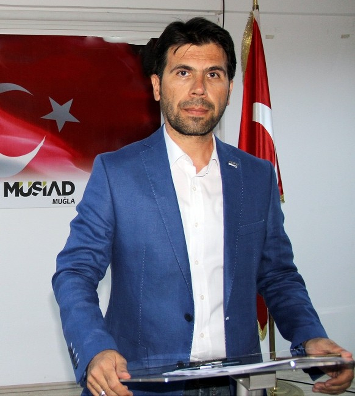 Akdeniz: "Gün, Devletimizin Yanında Olma Günüdür"