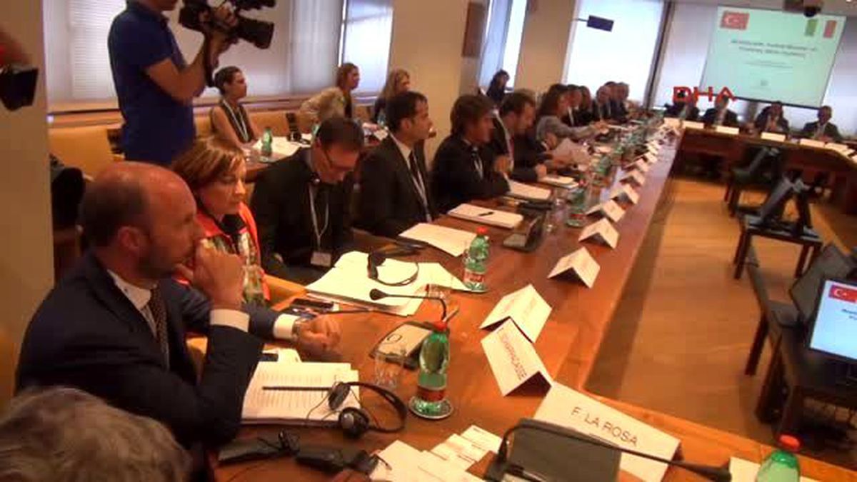 Bakan Zeybekci\'den Cerablus Operasyonu Açıklaması Türkiye\'nin Alkışlanması Lazım