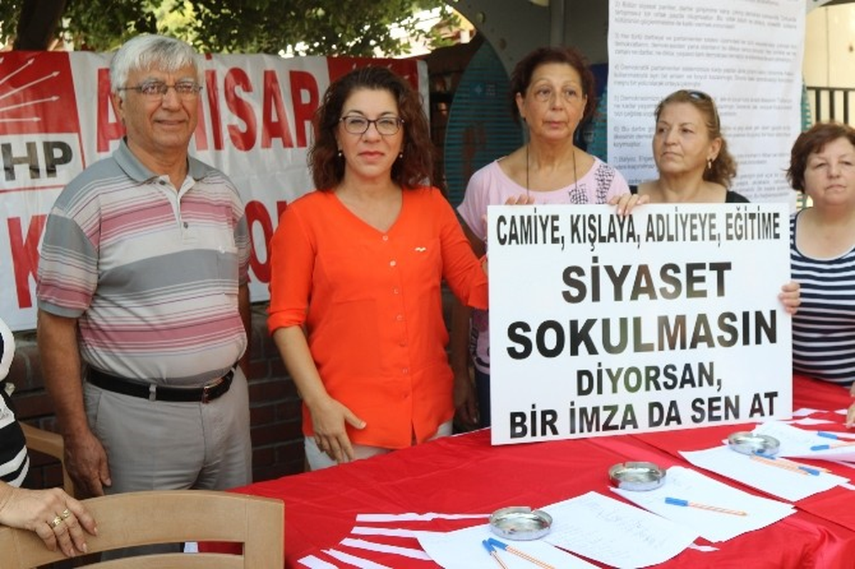 CHP Akhisar İlçe Teşkilatından Manifesto İçin İmza Kampanyası