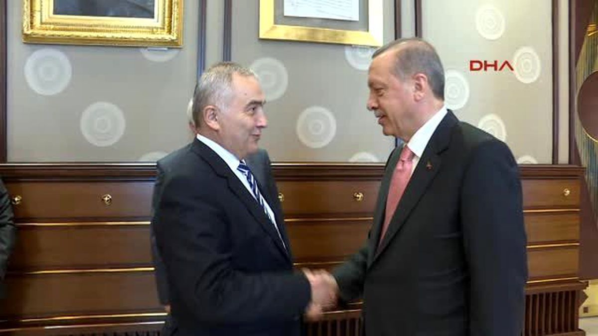 Erdoğan, Romanya ve Polonya Dışişleri Bakanını Kabul Etti