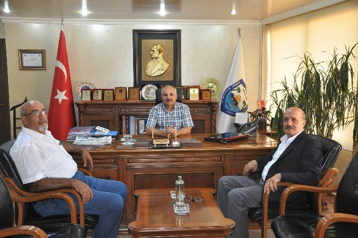 Esob Başkanı Dinçer; "Avm\'ler Kurbandan Elini Çeksin"