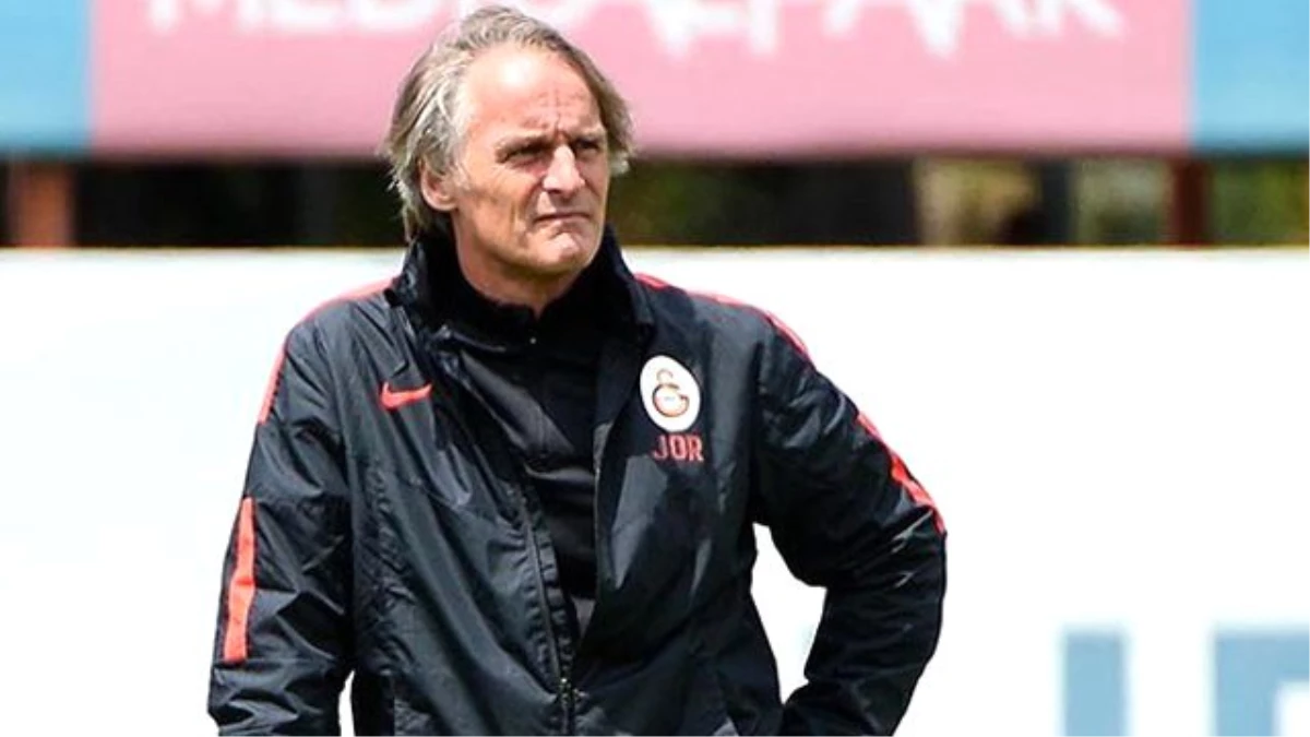 Galatasaray\'da Riekerink: Amacımız Kadıköy\'de Fenerbahçe\'yi Yenmek Değil