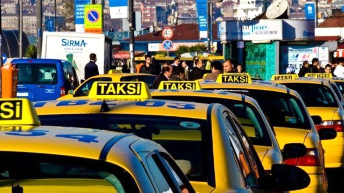 İstanbul\'da Taksi Ücretlerine Zam Geldi