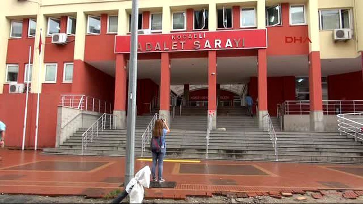 İzmit Bylock Mesajlaşmasını Kullanan 10 Asker Adliyeye Sevk Edildi