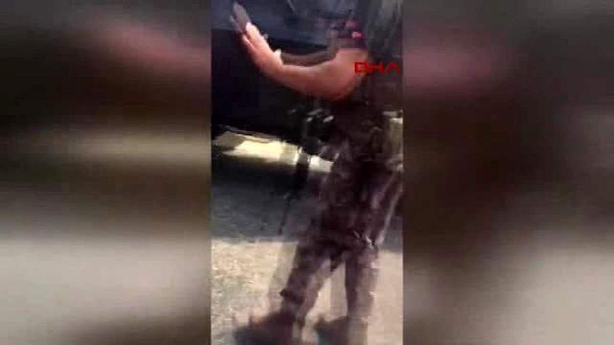 Kılıçdaroğlu\'nun Zırhlı Araçtaki Görüntüsü