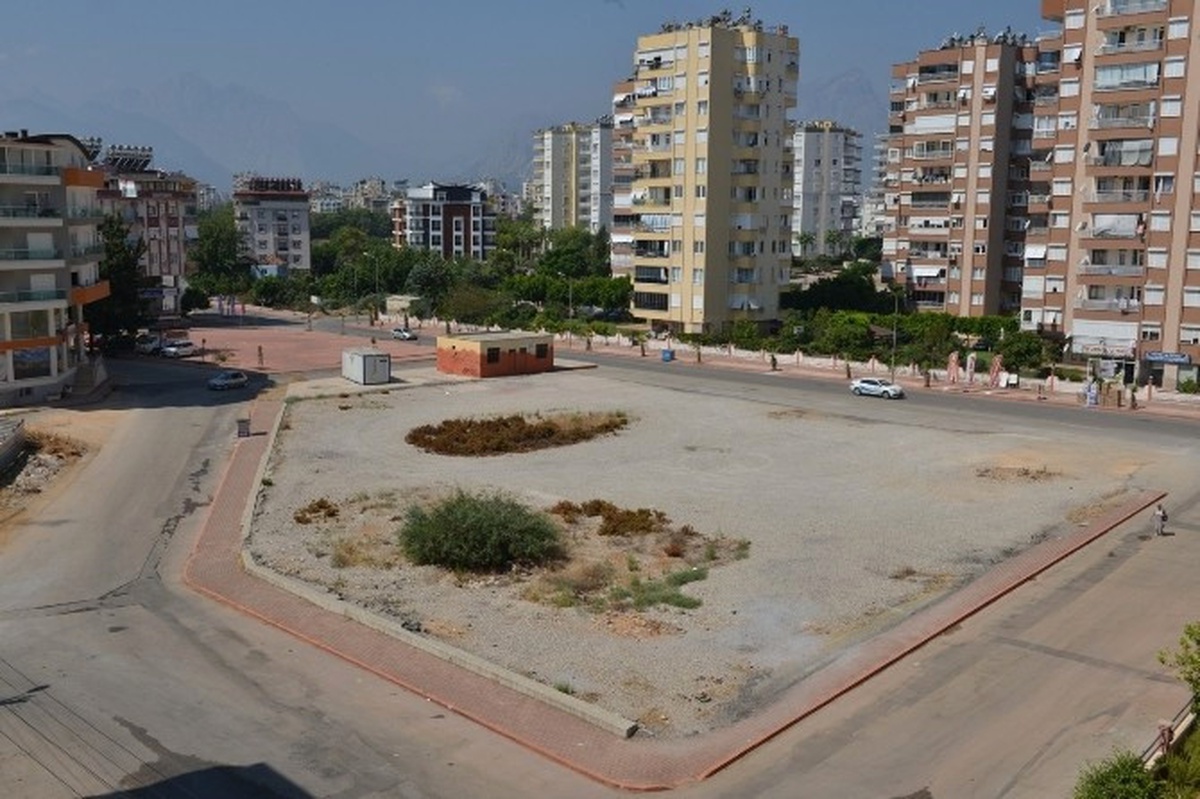 Konyaaltı\'nda Atm Parkı ve Kapalı Semt Pazarı Projeleri Hazır