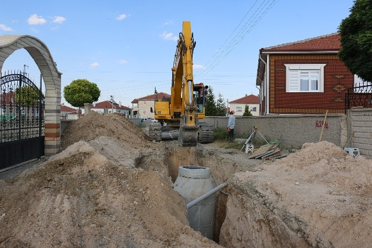 Kulu\'nun 4 Mahallesine 80 Kilometre Kanalizasyon Hizmeti