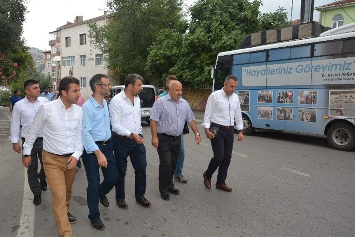 Mahalle Gezileri Aralıksız Devam Ediyor