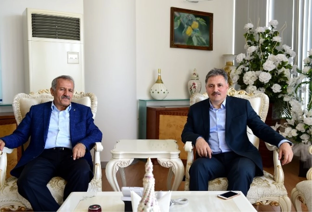 Milletvekili Şahin\'den Başkan Çakır\'a Ziyaret