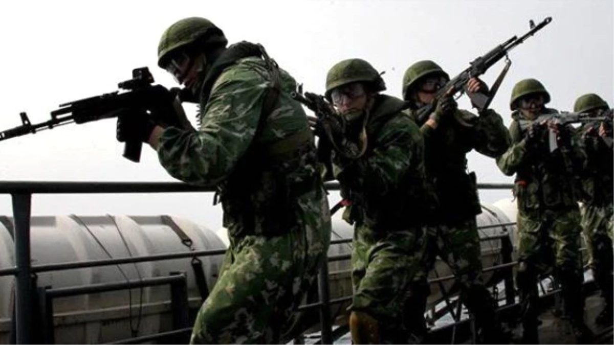Rus Ordusu Ani Tatbikat Başlattı