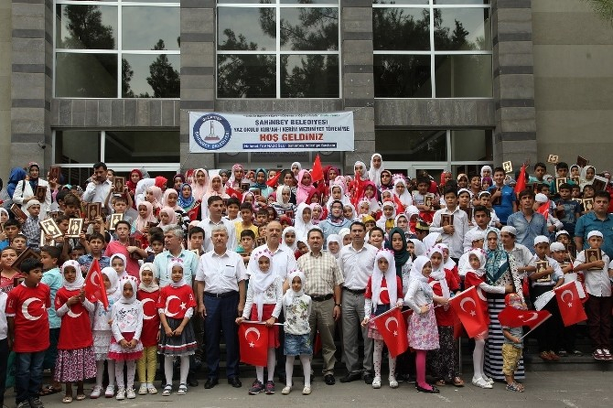 Şahinbey\'den Anlamlı Hediye