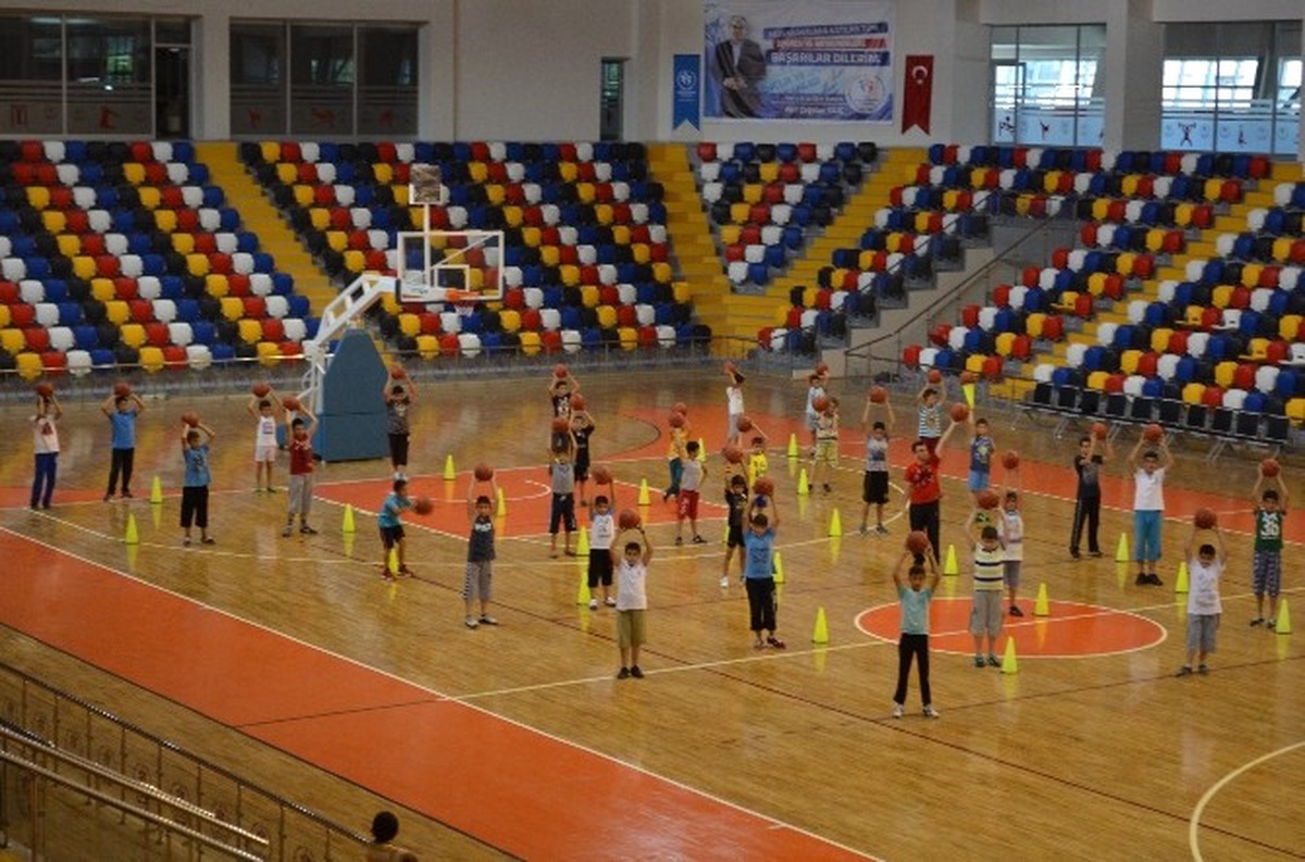 Spor Merkezlerindeki Sporcu Sayısı 9 Bine Yaklaştı