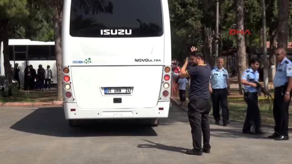 Telefonlarında \'Bylock\' Bulunan Polisler Adliyeye Sevk Edildi