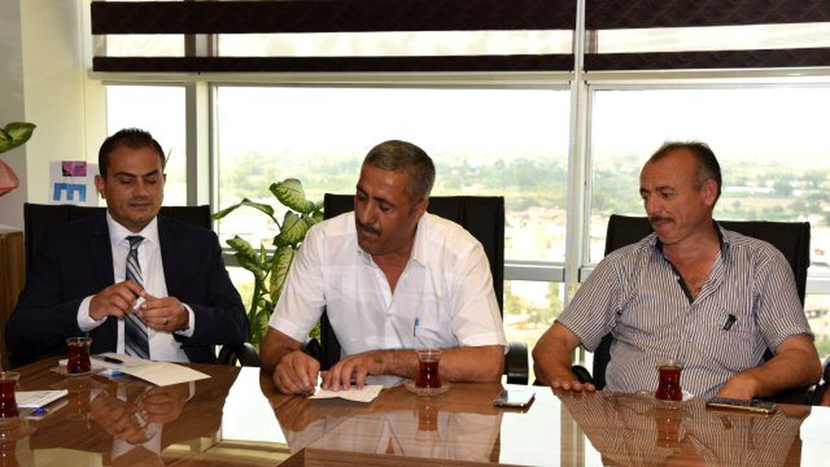 50.Yıl Muhtarı\'ndan Maski Genel Müdürü\'ne Anlamlı Hediye