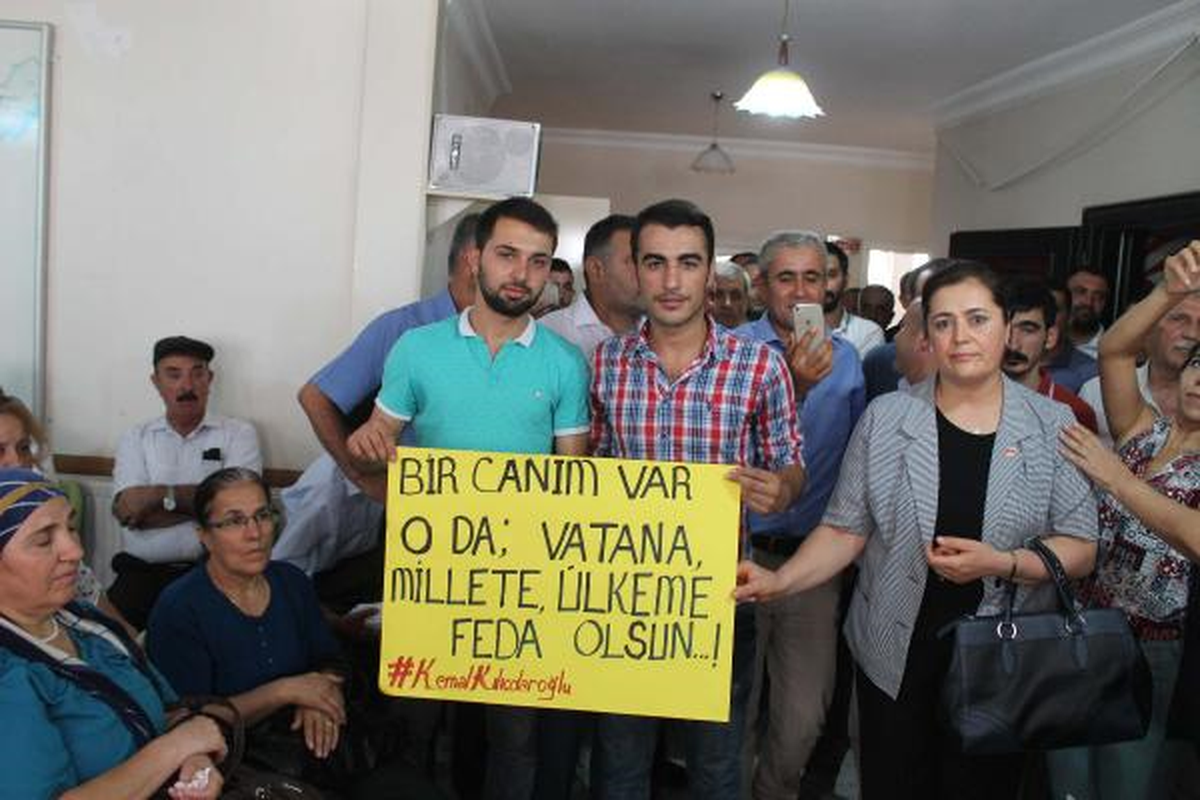 Adıyaman\'da Kılıçdaroğlu\'na Yönelik Saldırıya Tepki