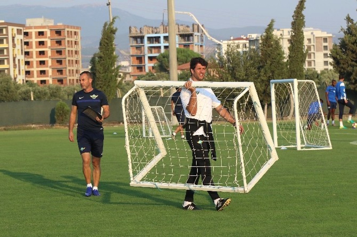 Akhisar Belediyespor, Galatasaray\'ı Konuk Ediyor