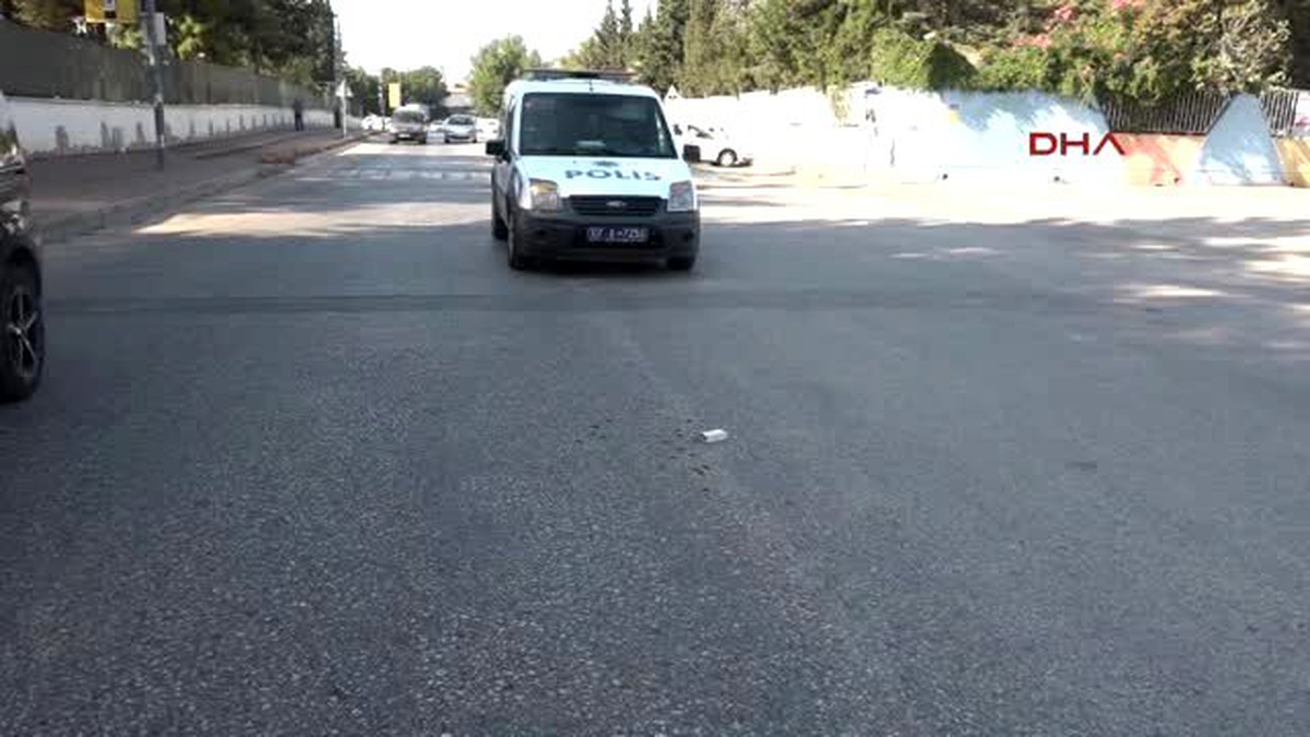 Antalya Yolda 46 Adet Mp5 Mermisi Bulundu