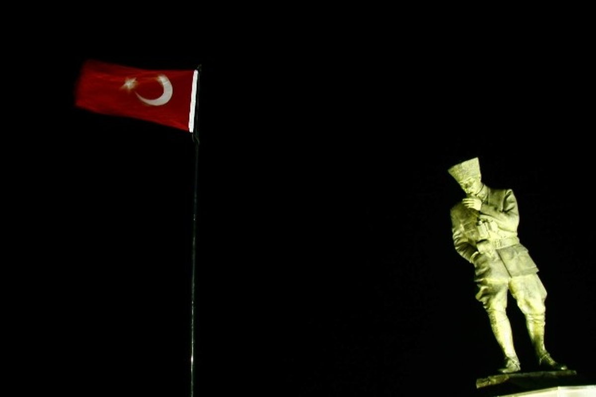 Atalarının İzinde \'Zafere\' Yürüdüler