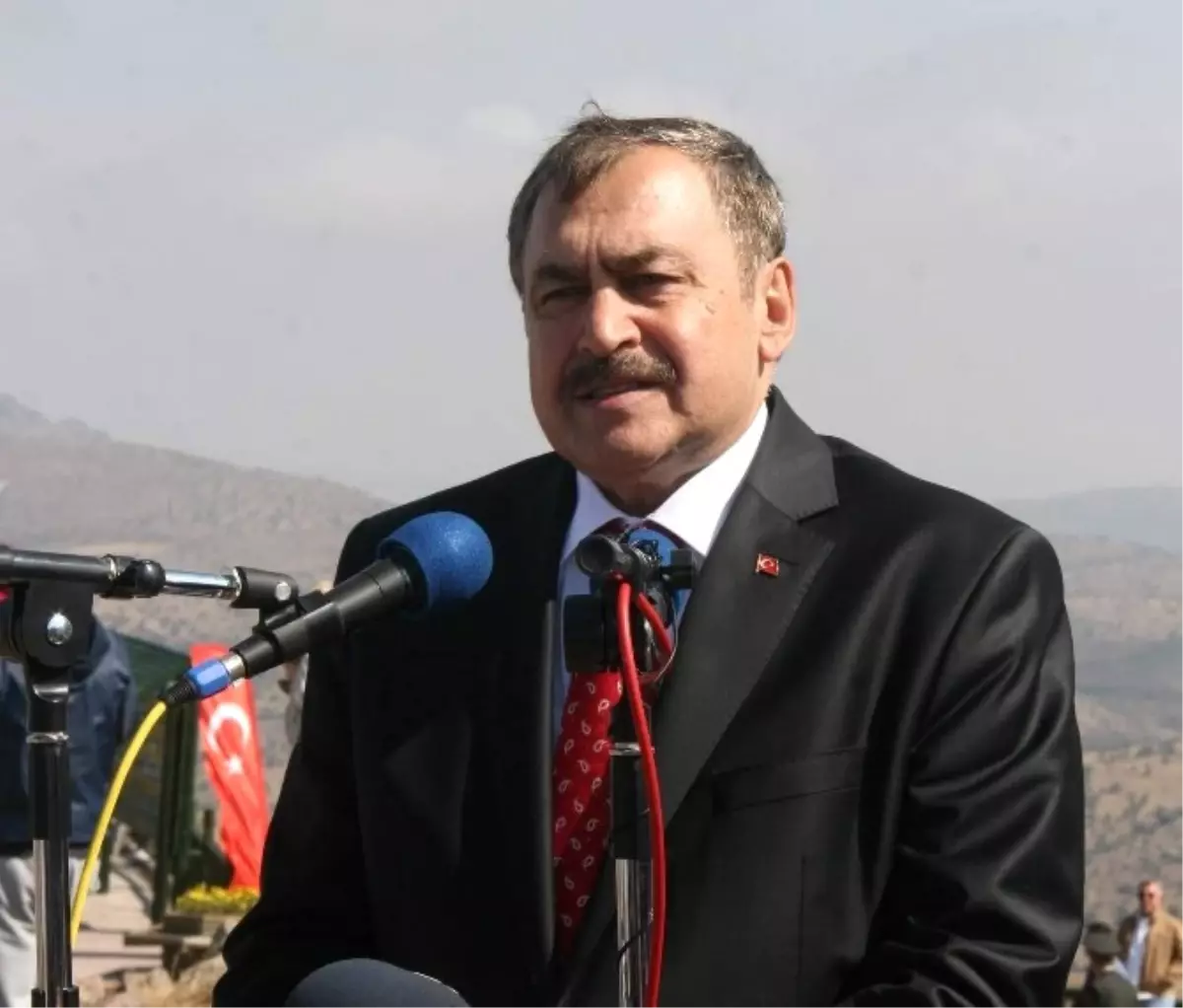 Bakan Eroğlu\'ndan Cizre Açıklaması Açıklaması