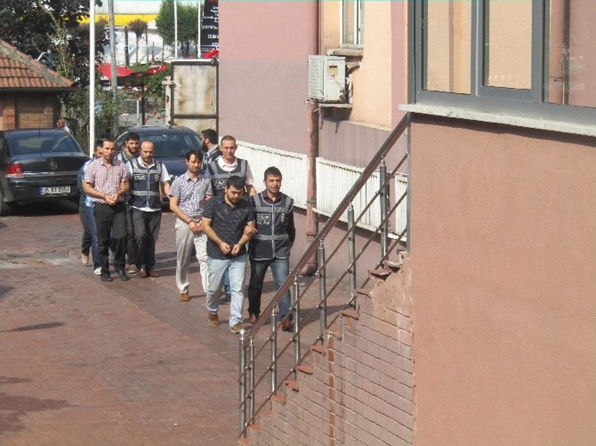 Bartın\'da Fetö Soruşturmasında 4 Kişi Tutuklandı