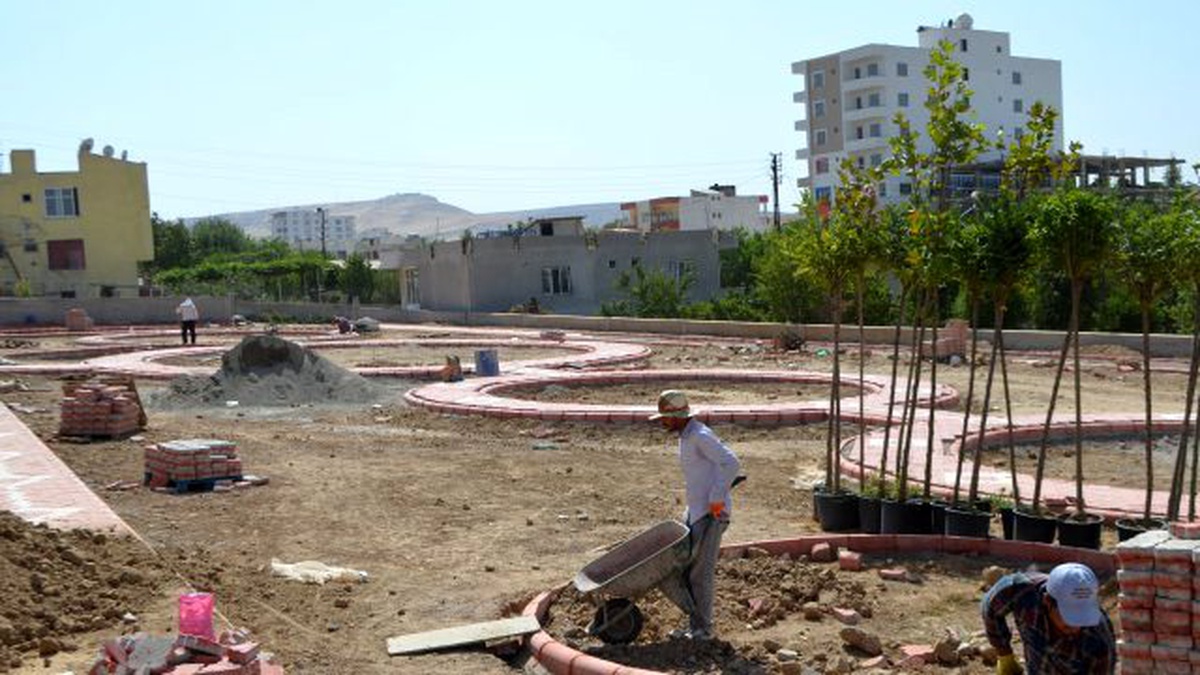 Beşiri\'de Belediye Çalışmaları Hummalı Bir Şekilde Sürüyor