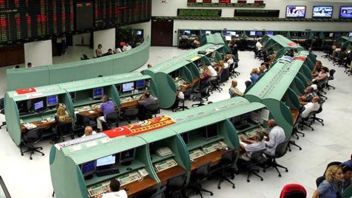 Borsa İlk Yarıda Düştü