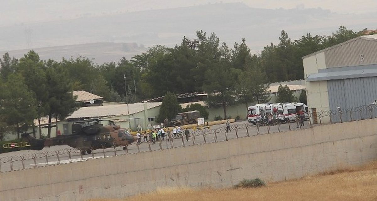 Cizre Emniyet Müdürlüğü\'ne Bombalı Araç Saldırısında Şehit Sayısı 11\'e Yükseldi