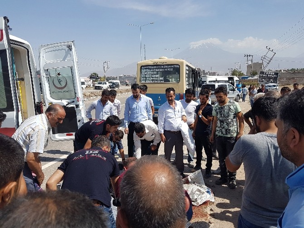 Doğubayazıt\'ta Trafik Kazası: 1 Ölü