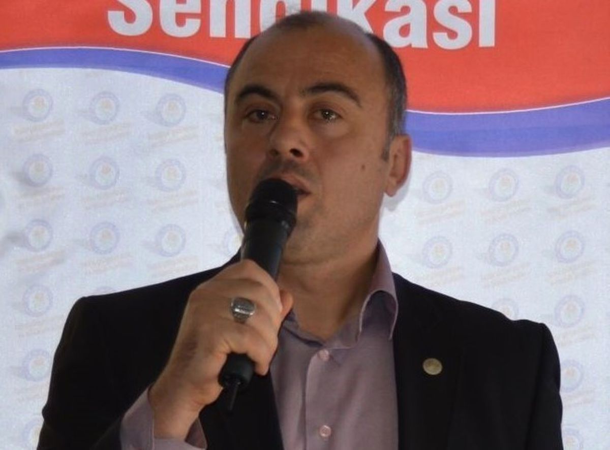 Eğitim-Bir-Sen: \'Yenikapı Ruhuna Saldırı"