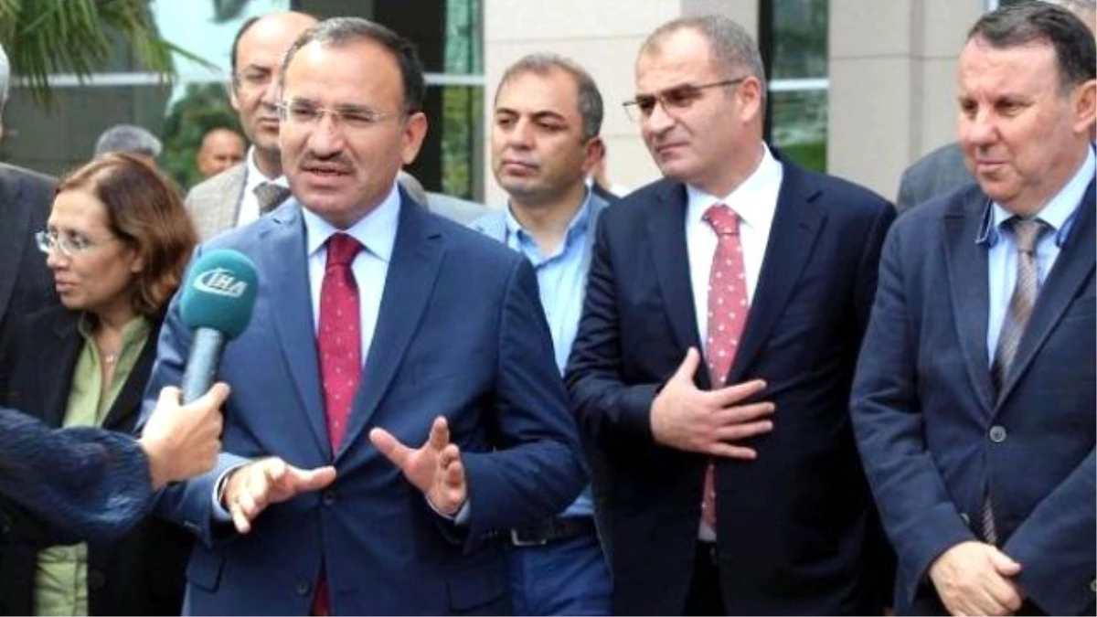 Ek -Adalet Bakanı Bozdağ, İstanbul Adalet Sarayı\'nda