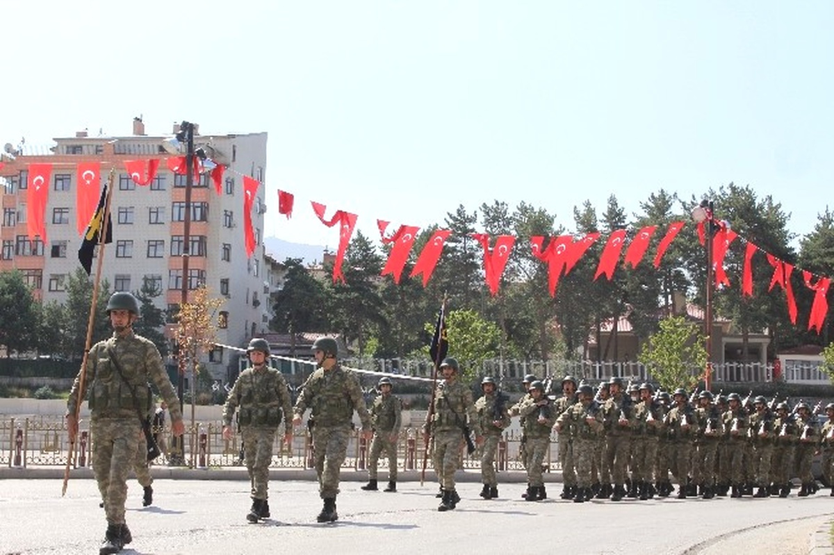 Erzurum\'da Geniş Güvenlik Tedbirleri Altında 30 Ağustos Provası Yapıldı