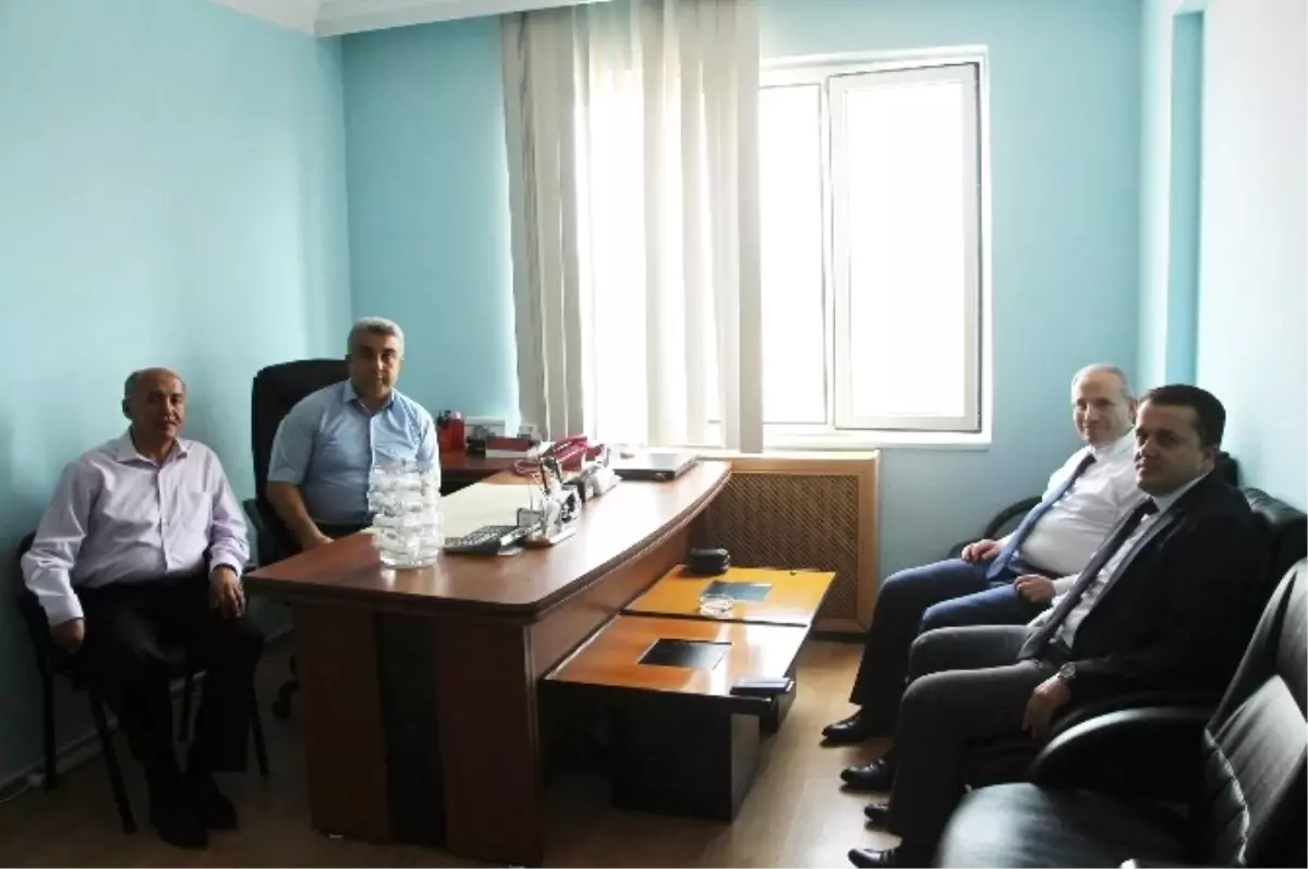 Eti Maden Genel Müdür Yardımcısı Hızır Ay\'dan Başkan Çalışkan\'a Ziyaret