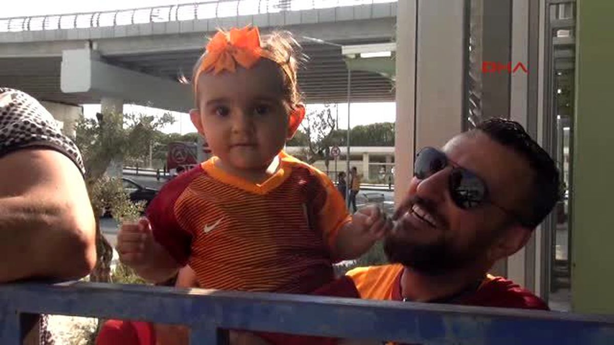Galatasaray İzmir\'e Geldi