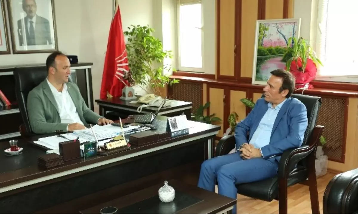 Genç\'ten CHP\'ye Geçmiş Olsun Ziyareti