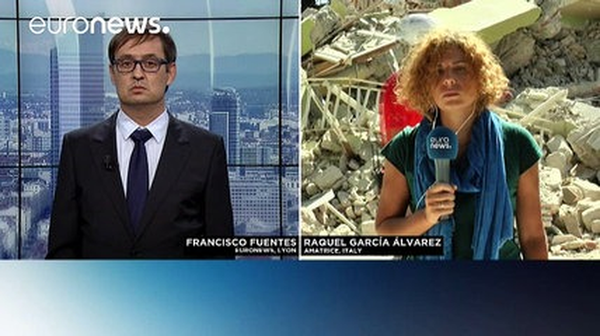 İtalya\'da Binlerce Gönüllü Depremzedelere Yardım Ediyor