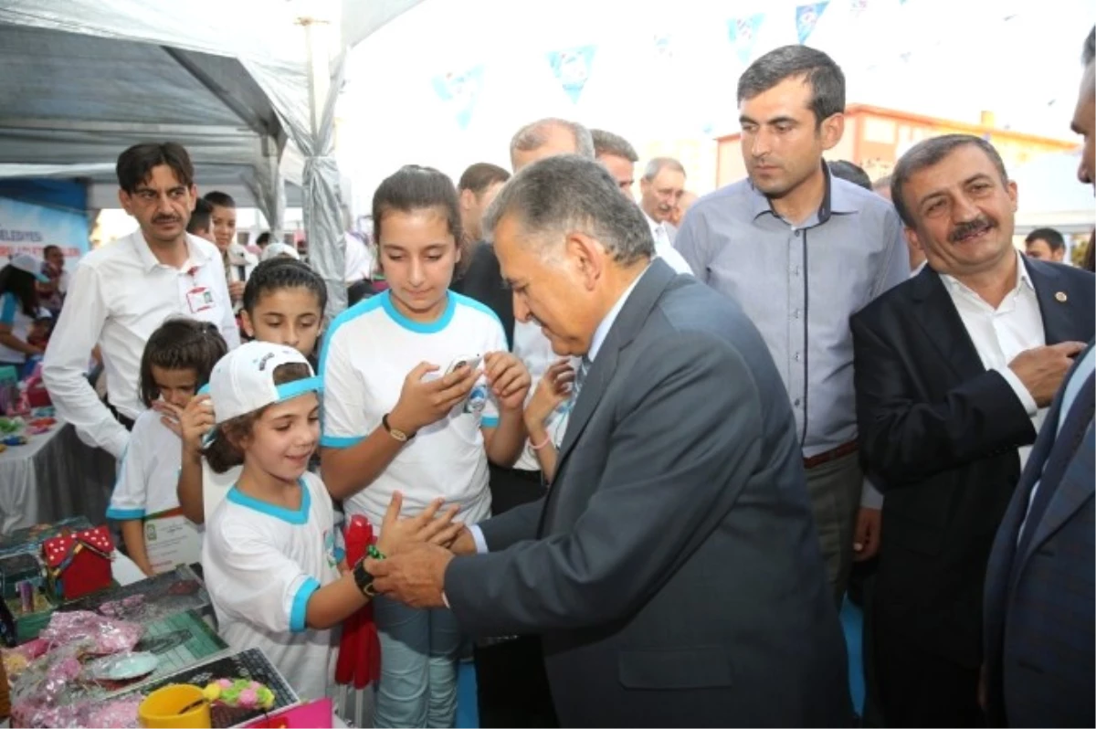 Melikgazi Çocuk Meclisinden Dönem Sonu Programı