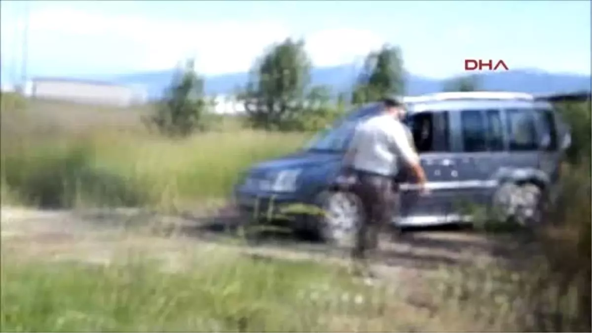 Sakarya Baz İstasyonundan Akü Çalarken Suçüstü Yakalandılar